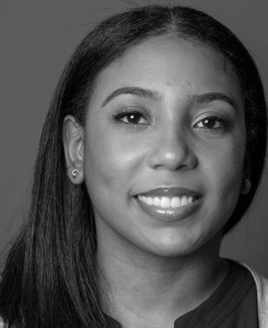 Wendy De La Rosa — Financial Services Keynote Speaker