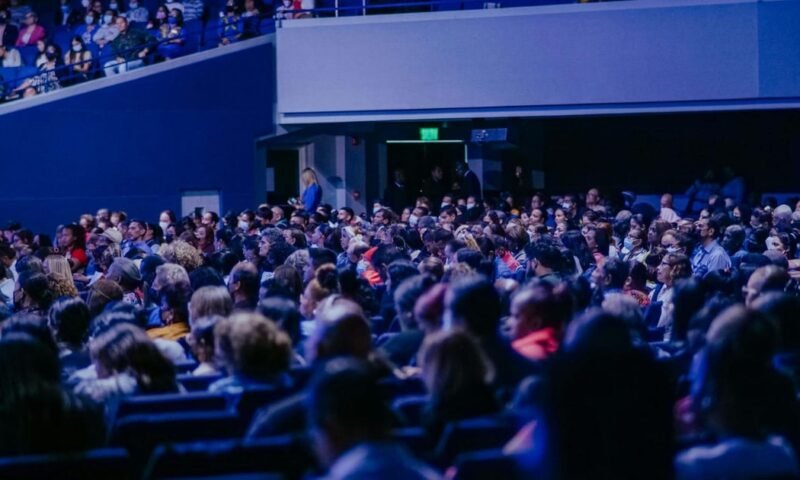 Financial Services Keynote Speakers: The 2026 Booking Guide